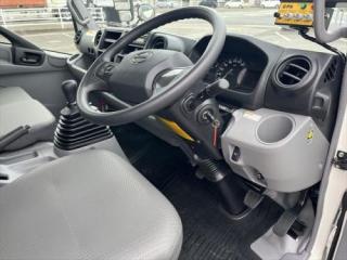プレス式パッカー車