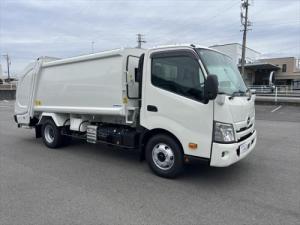 プレス式パッカー車