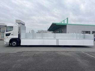 ４軸低床車