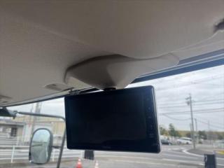 ４軸低床車